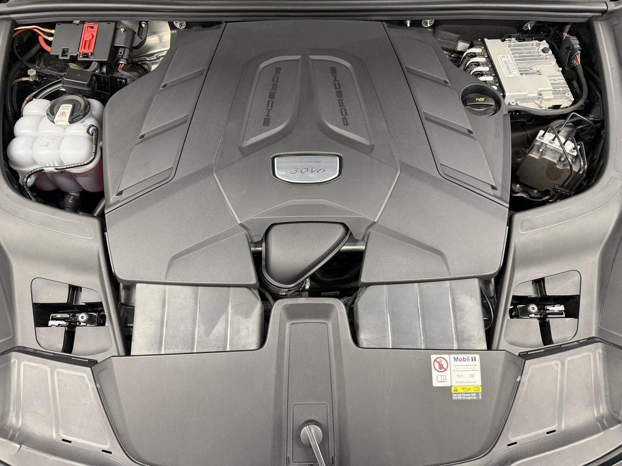 2023 Porsche Cayenne Newark DE
