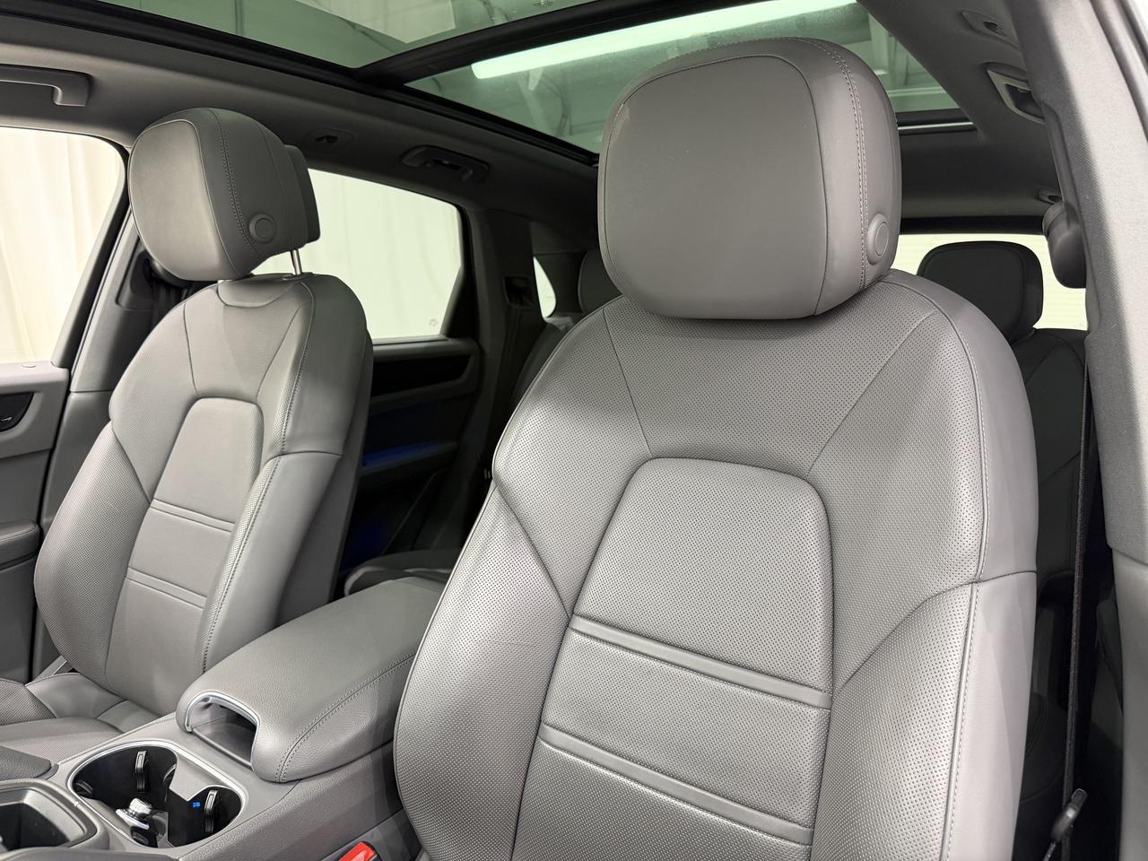 2023 Porsche Cayenne Newark DE