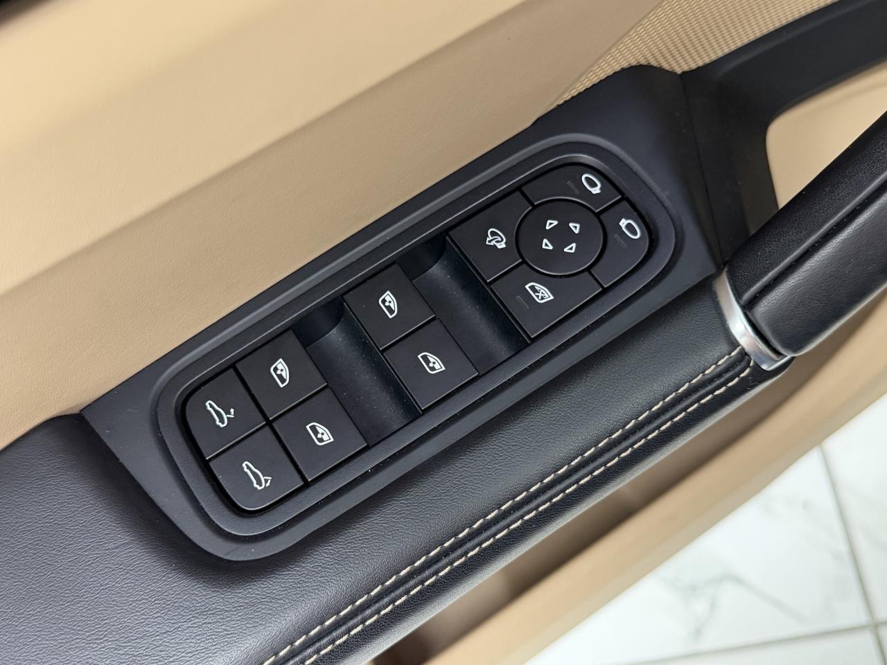 2023 Porsche Cayenne Newark DE