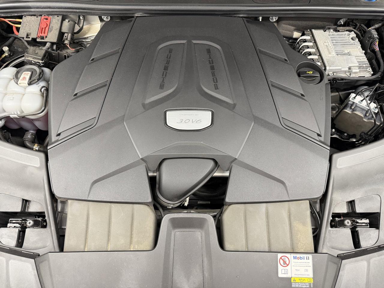 2023 Porsche Cayenne Newark DE