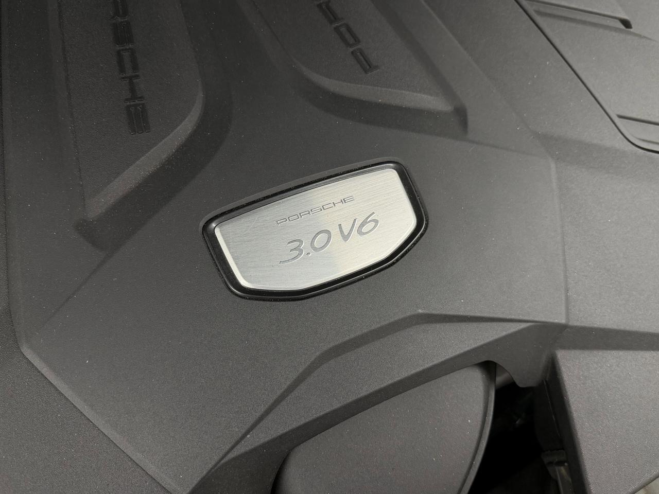 2023 Porsche Cayenne Newark DE