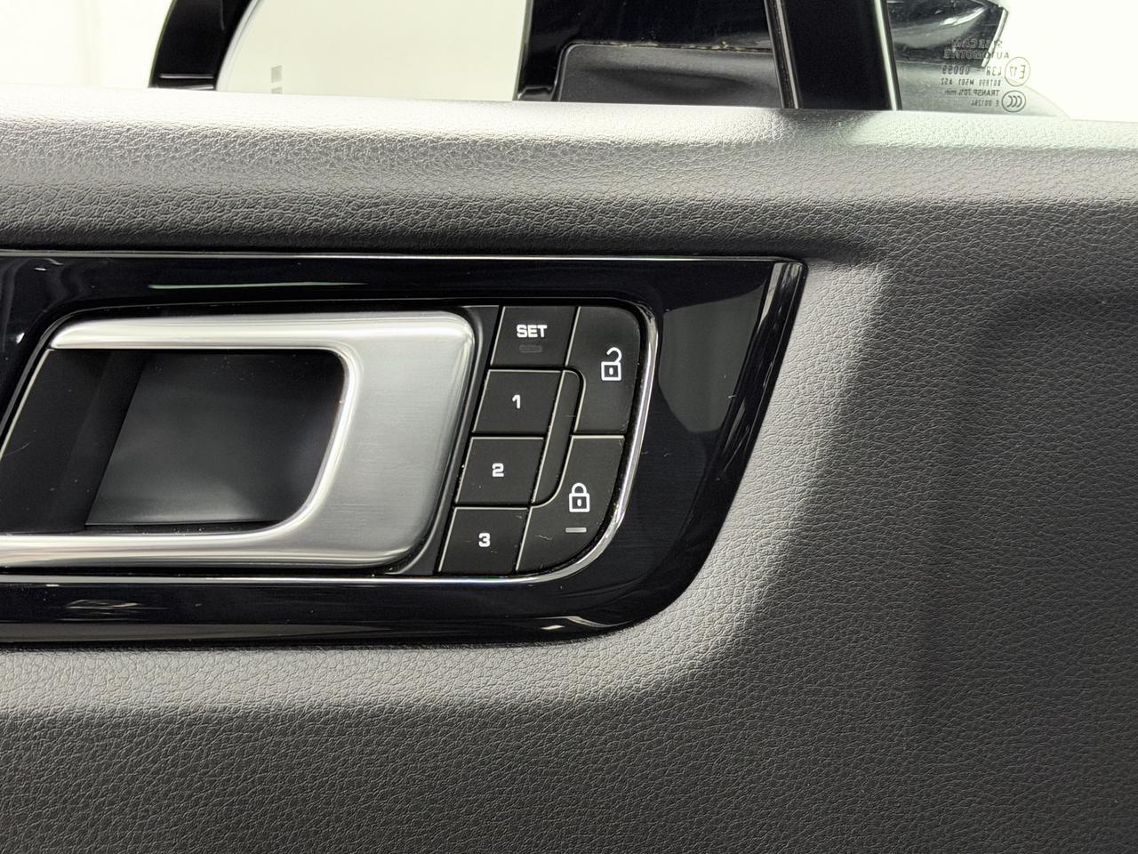 2023 Porsche Cayenne Newark DE