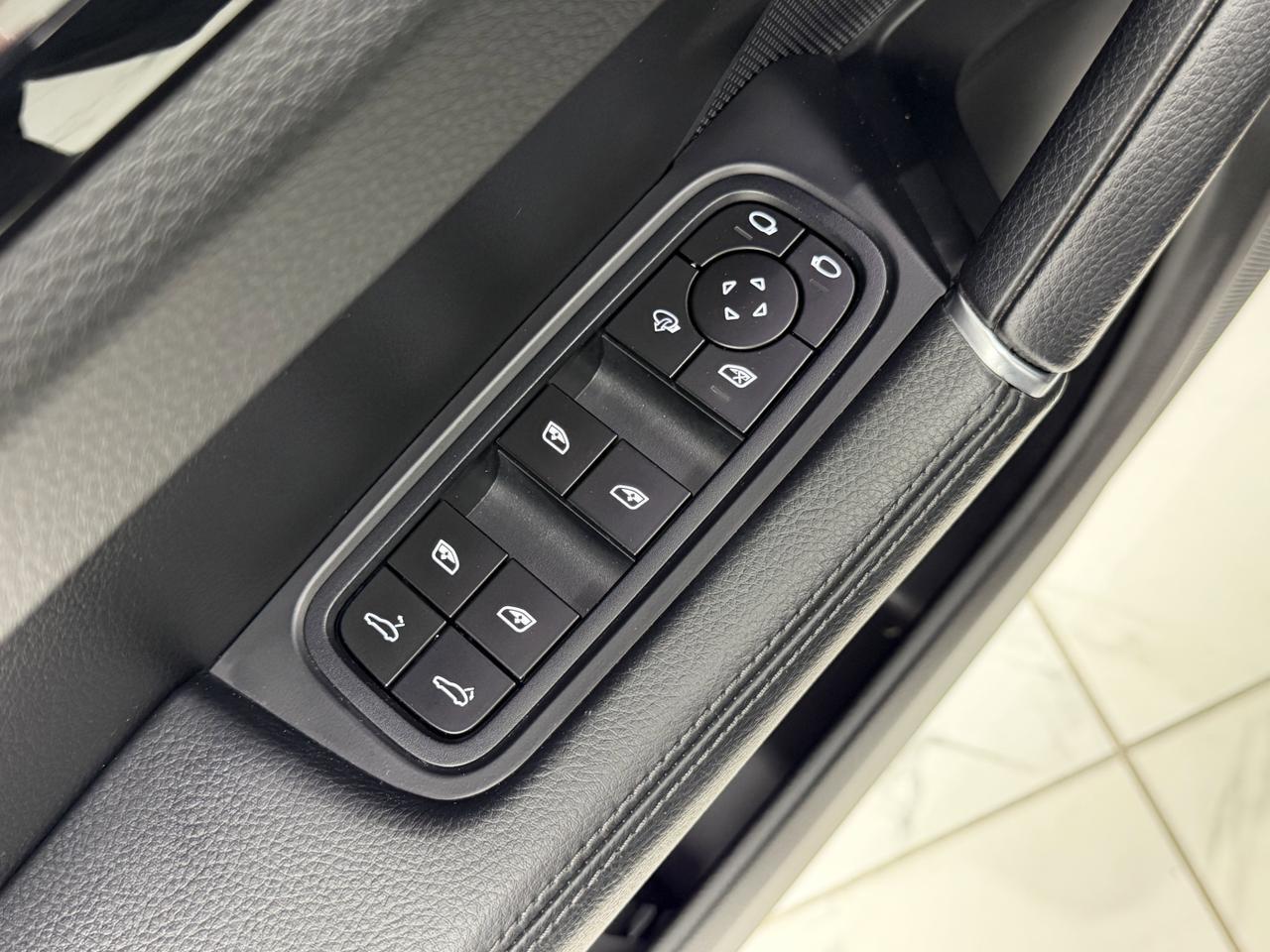 2023 Porsche Cayenne Newark DE