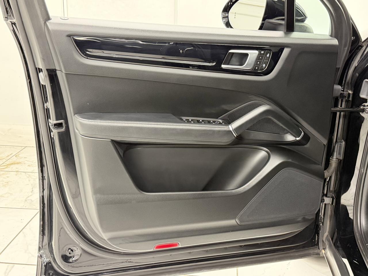 2023 Porsche Cayenne Newark DE