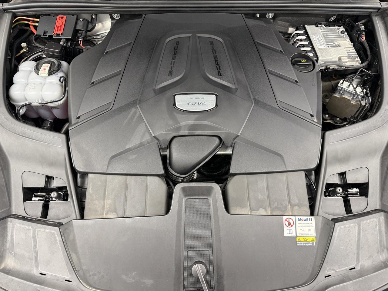 2023 Porsche Cayenne Newark DE