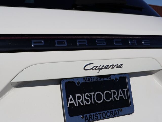 2023 Porsche Cayenne  Oshkosh WI