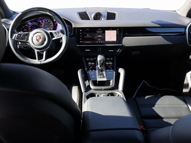 2023 Porsche Cayenne  Oshkosh WI