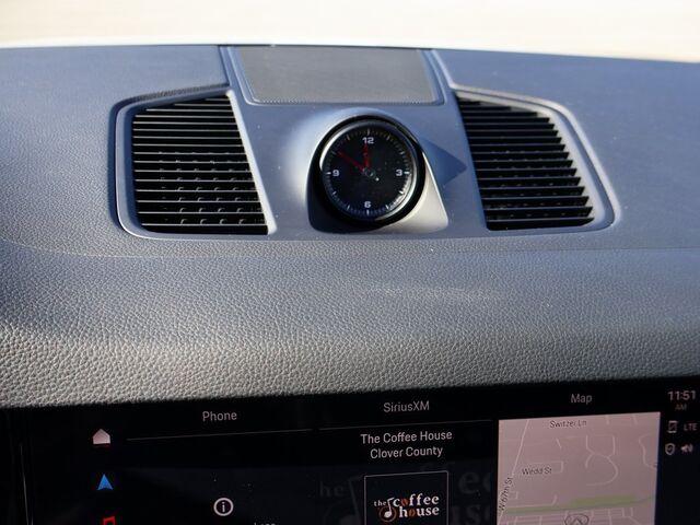 2023 Porsche Cayenne  Oshkosh WI