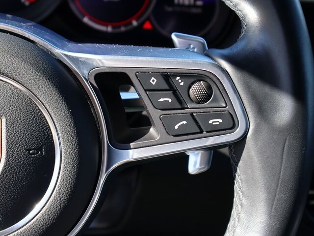 2023 Porsche Cayenne  Oshkosh WI
