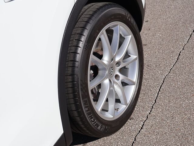 2023 Porsche Cayenne  Oshkosh WI