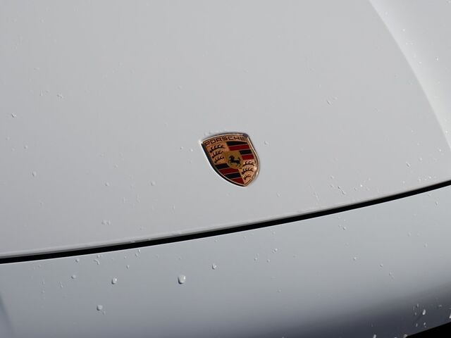 2023 Porsche Cayenne  Oshkosh WI