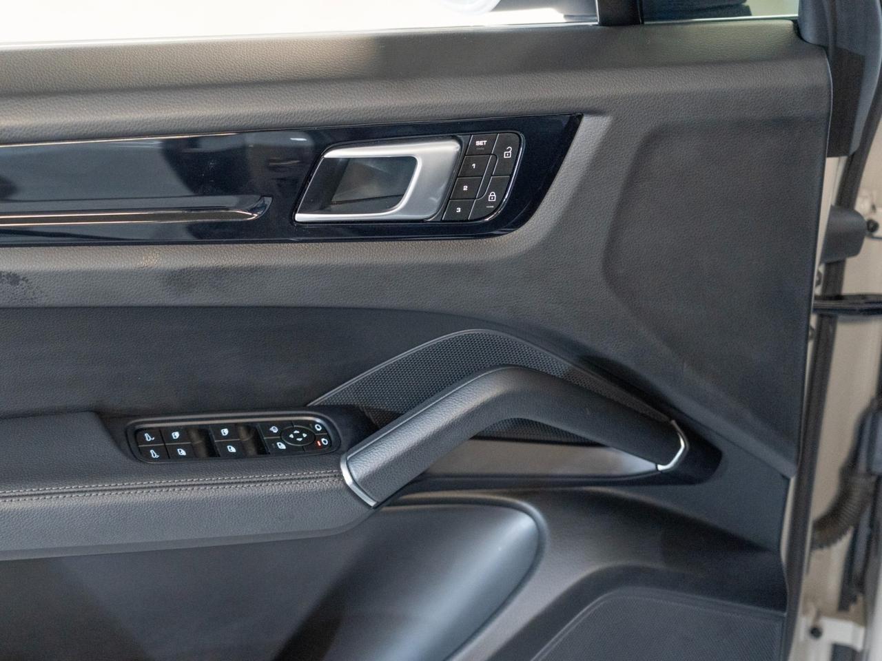 2023 Porsche Cayenne Pompano Beach FL