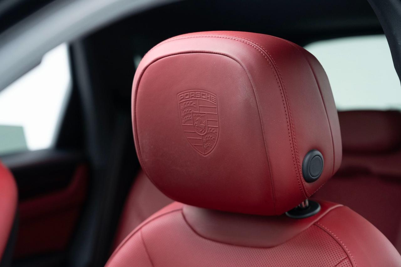 2023 Porsche Cayenne Pompano Beach FL