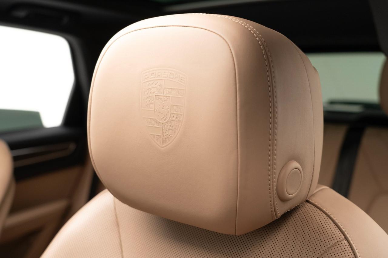 2023 Porsche Cayenne Pompano Beach FL