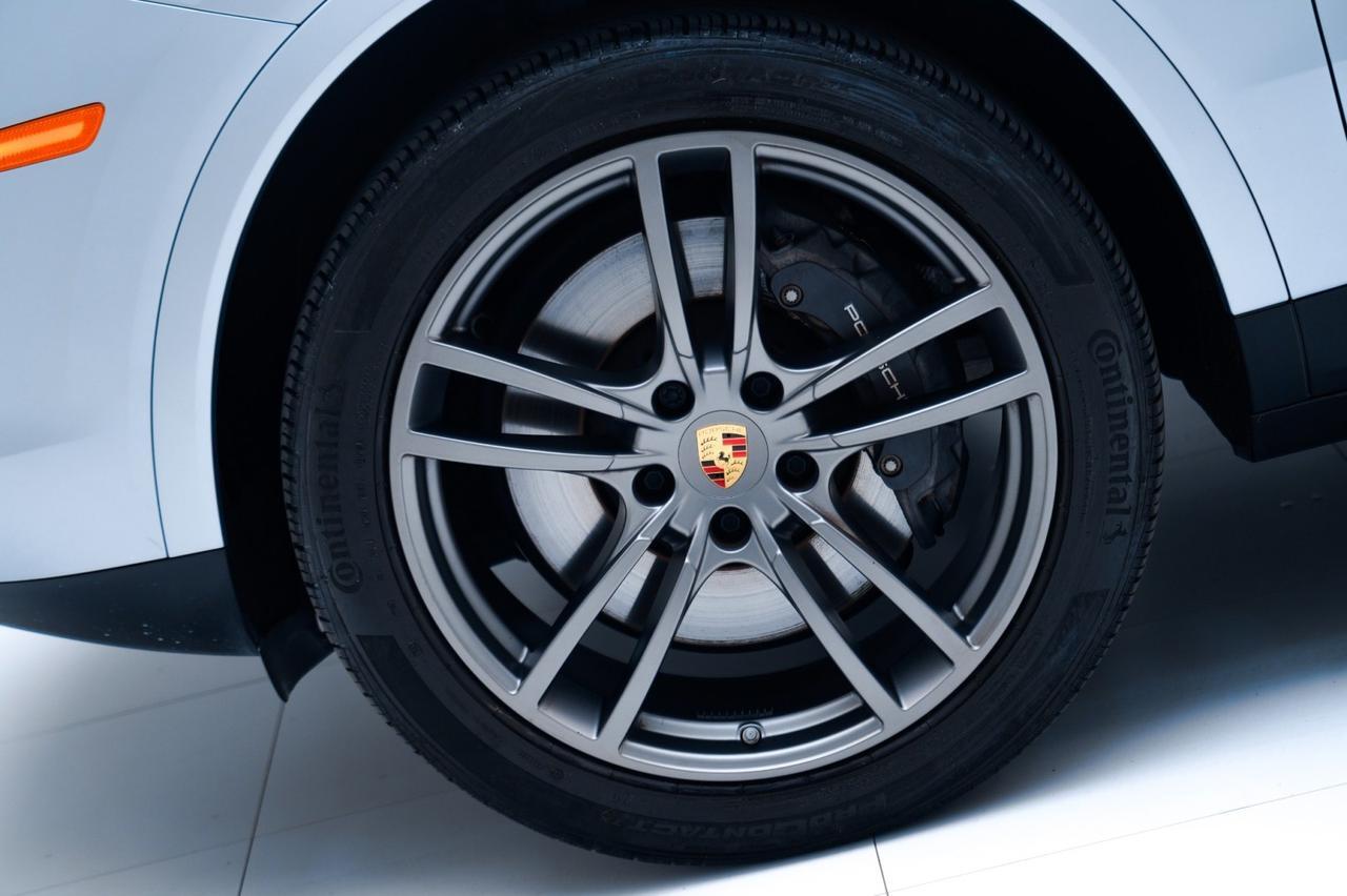 2023 Porsche Cayenne Pompano Beach FL