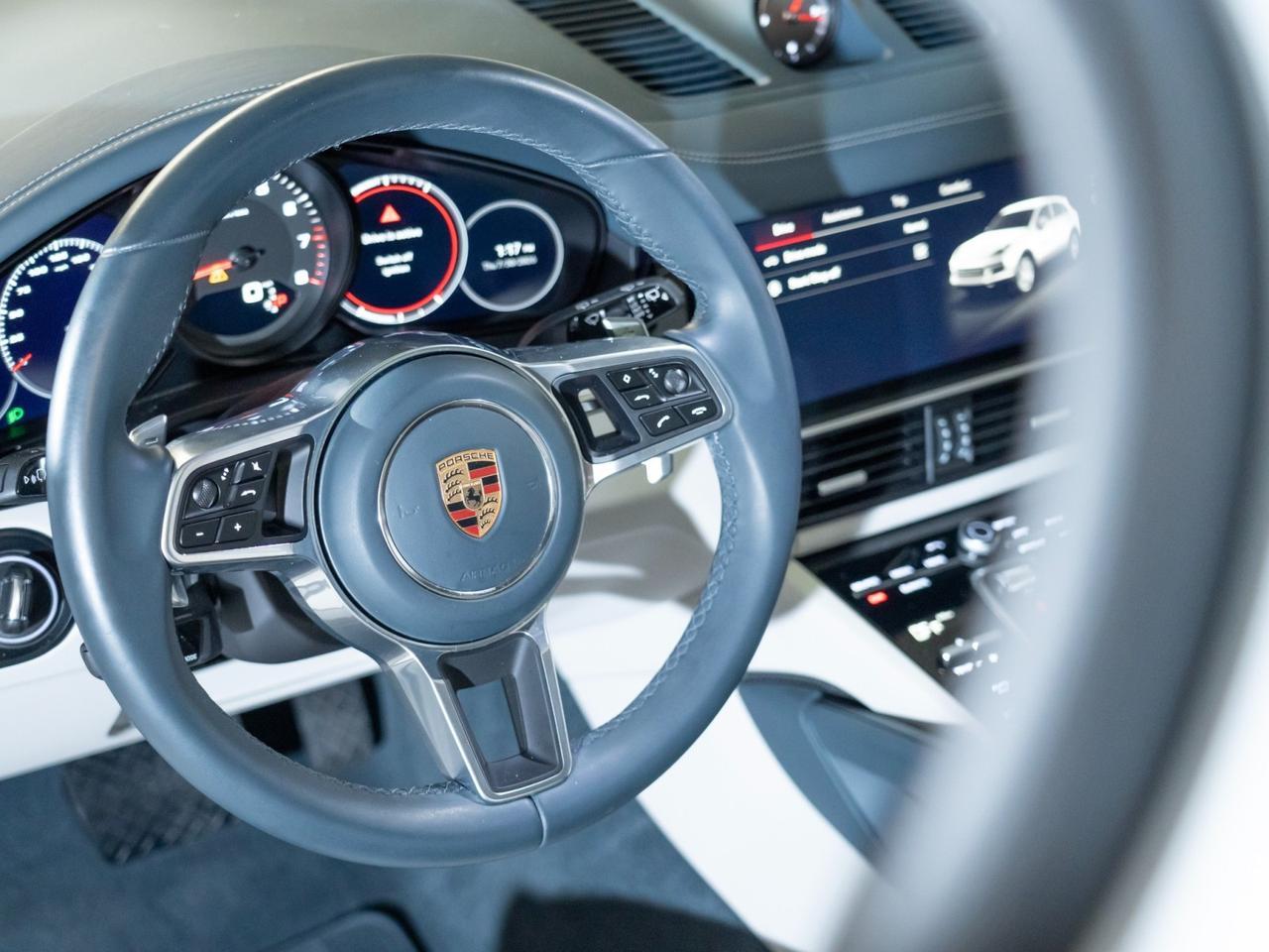 2023 Porsche Cayenne Pompano Beach FL