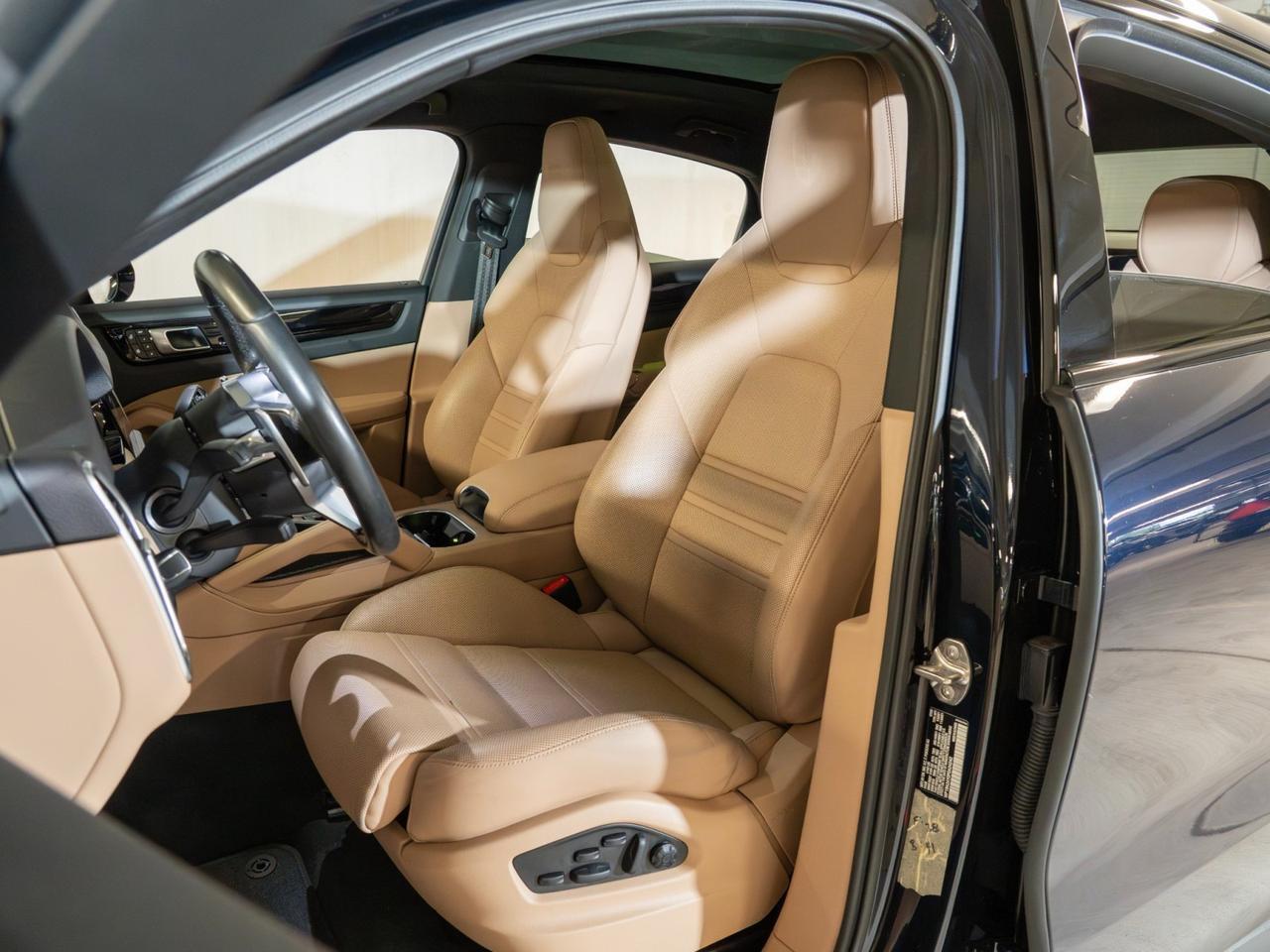 2023 Porsche Cayenne Pompano Beach FL