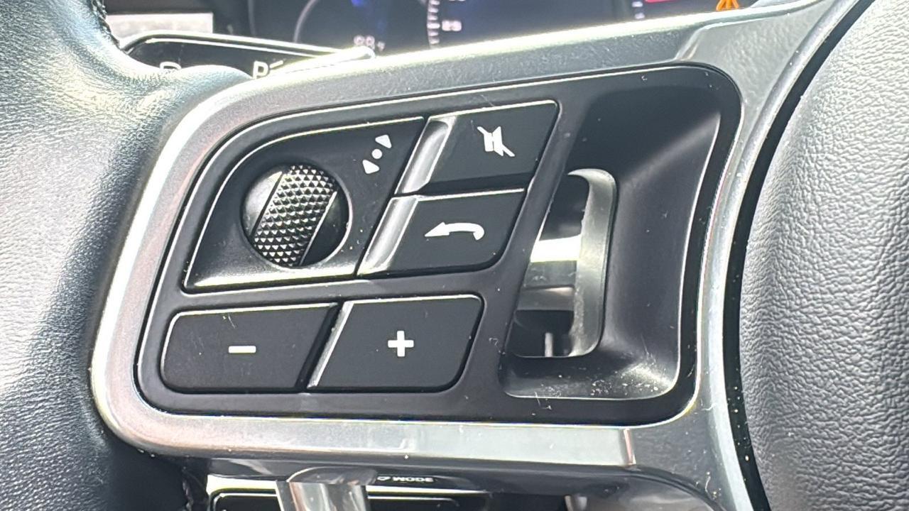 2023 Porsche Cayenne  Selma TX