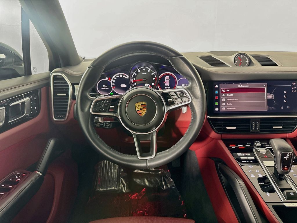2023 Porsche Cayenne Base Willowbrook IL