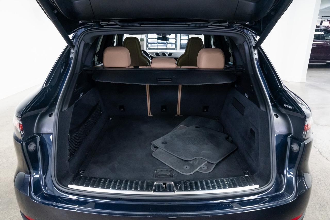 2023 Porsche Cayenne Base 1 Owner Adaptive Cruise Vented Seats Portland OR