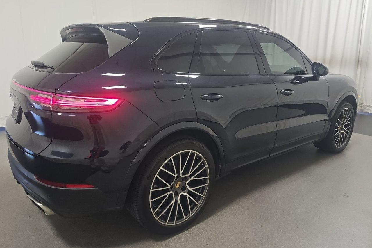 2023 Porsche Cayenne Base Adaptive Cruise Ventilated Seats Towing Portland OR