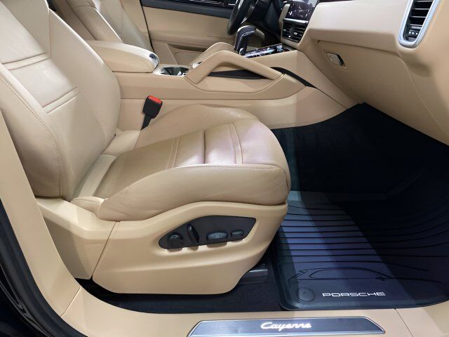 2023 Porsche Cayenne Base Dallas TX
