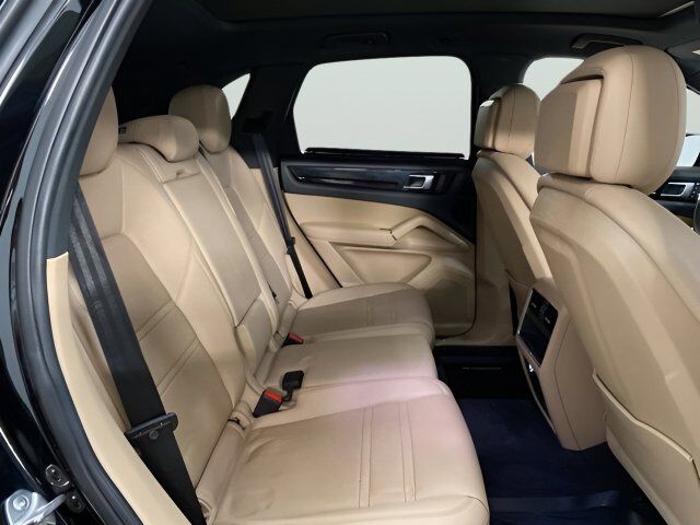 2023 Porsche Cayenne Base Dallas TX