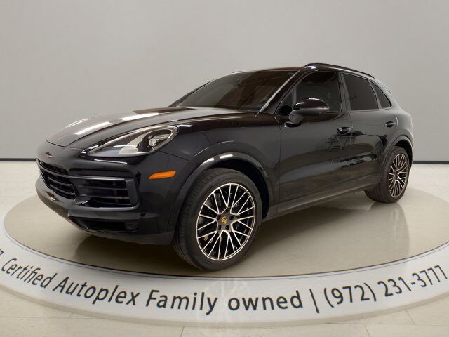 2023 Porsche Cayenne Base