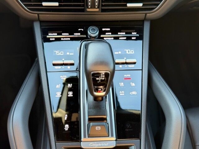 2023 Porsche Cayenne Coupe San Diego CA