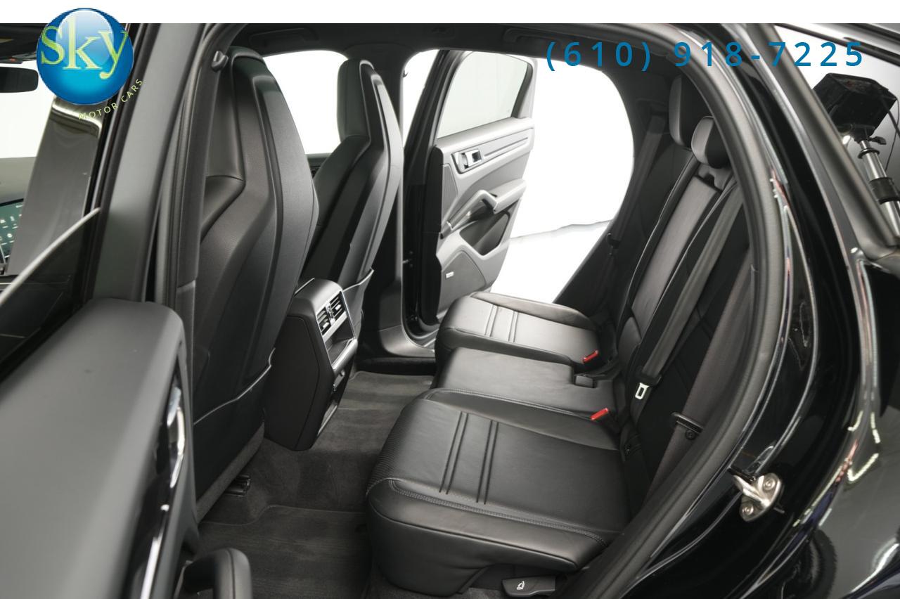 2023 Porsche Cayenne Coupe AWD Platinum Edition West Chester PA