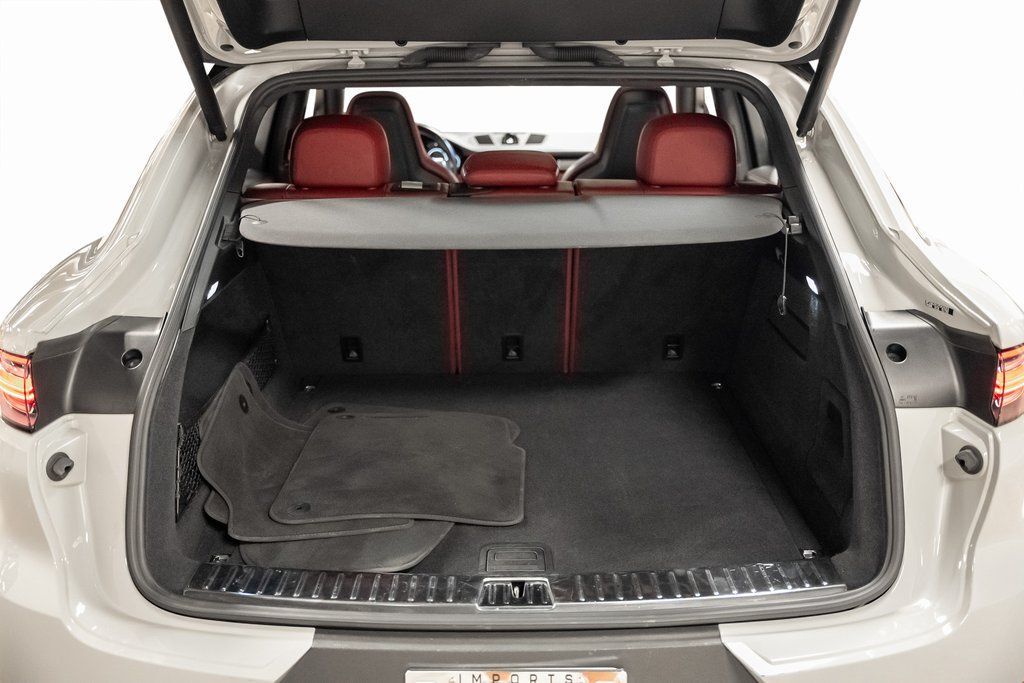 2023 Porsche Cayenne Coupe Platinum Edition Indianapolis IN