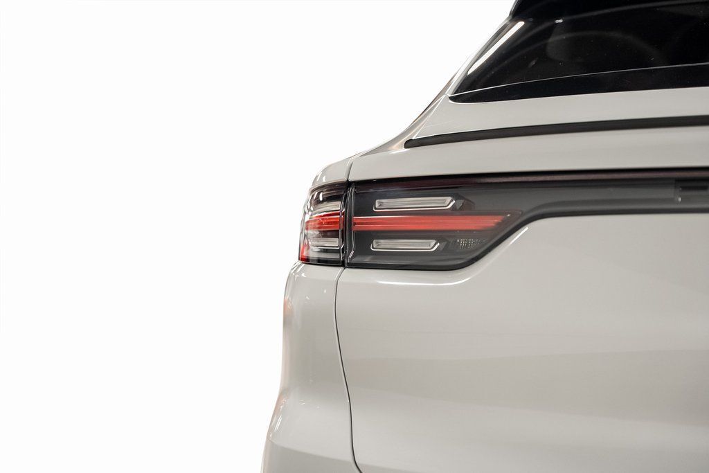 2023 Porsche Cayenne Coupe Platinum Edition Indianapolis IN