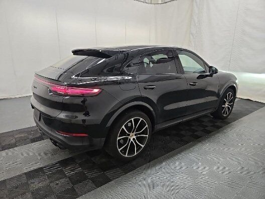 2023 Porsche Cayenne Coupe Platinum Edition Indianapolis IN