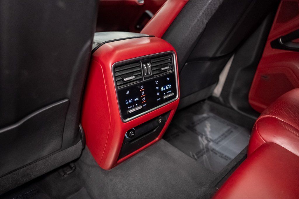 2023 Porsche Cayenne Coupe Platinum Edition Ft Lauderdale FL