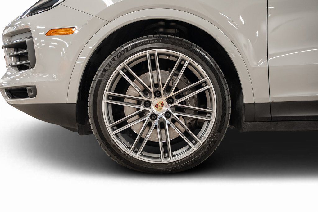 2023 Porsche Cayenne Coupe Platinum Edition Ft Lauderdale FL