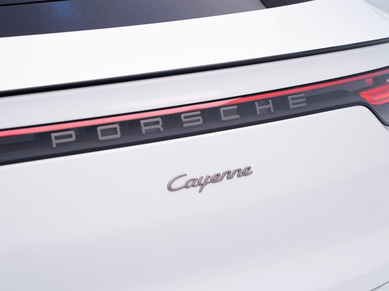2023 Porsche Cayenne Coupe Platinum Edition Pompano Beach FL