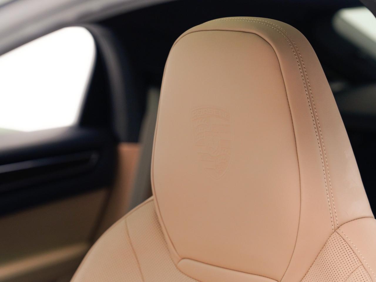 2023 Porsche Cayenne Coupe Platinum Edition Pompano Beach FL