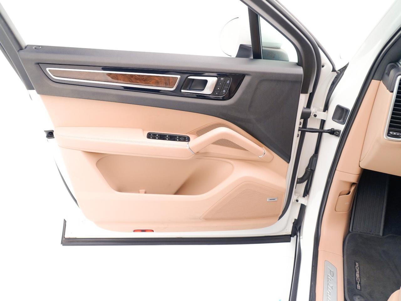 2023 Porsche Cayenne Coupe Platinum Edition Pompano Beach FL