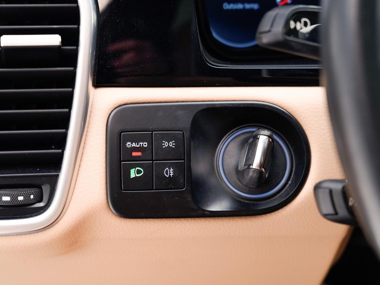 2023 Porsche Cayenne Coupe Platinum Edition Pompano Beach FL