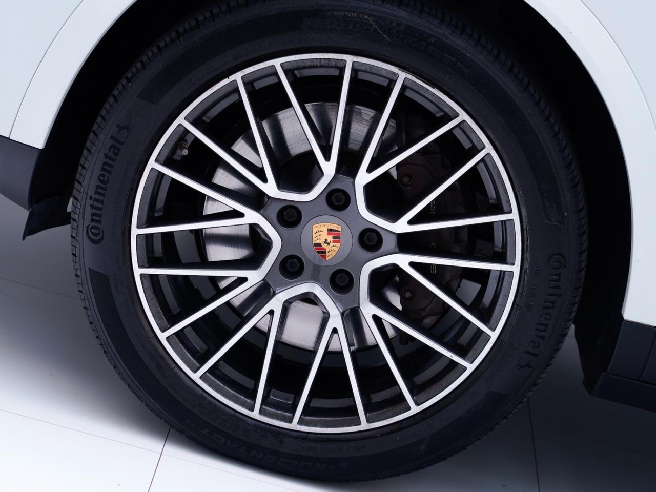 2023 Porsche Cayenne Coupe Platinum Edition Pompano Beach FL