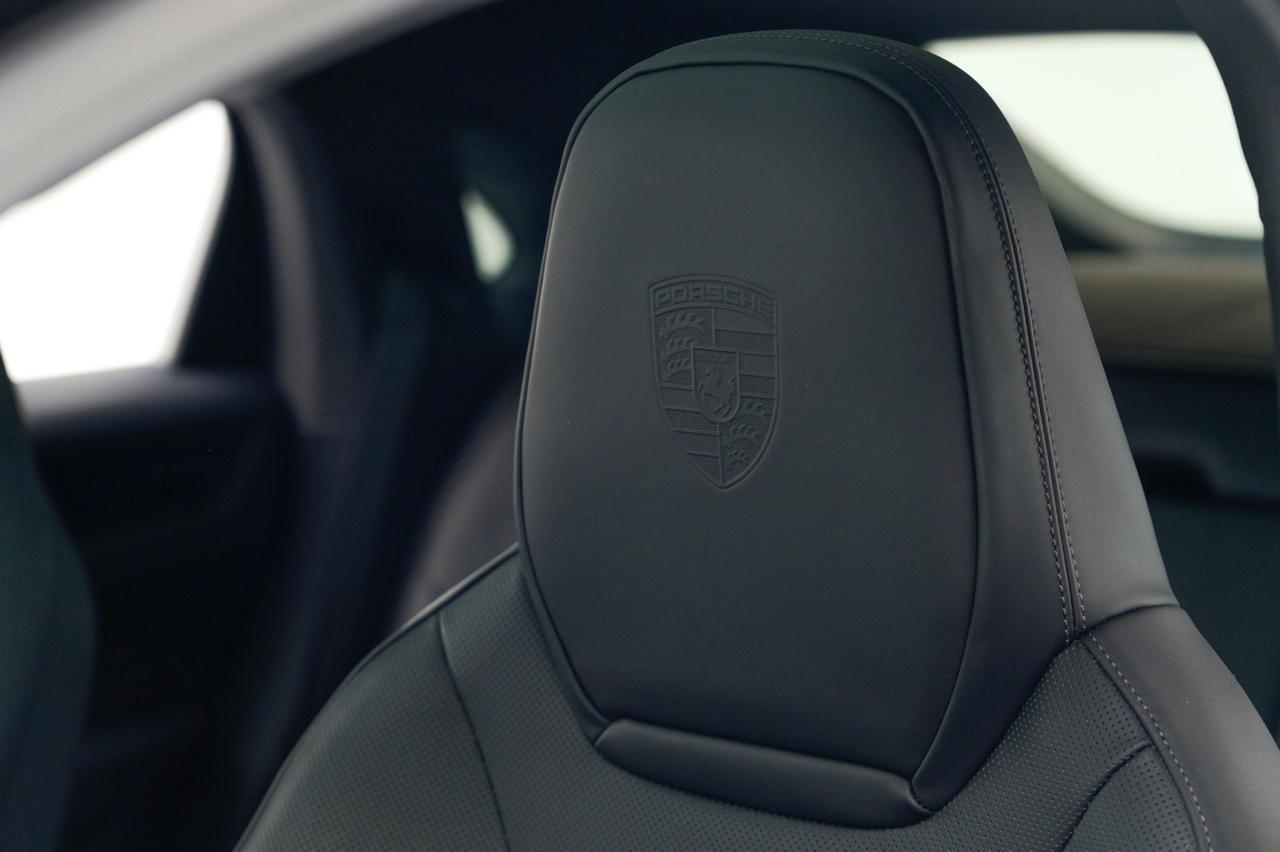 2023 Porsche Cayenne Coupe Pompano Beach FL