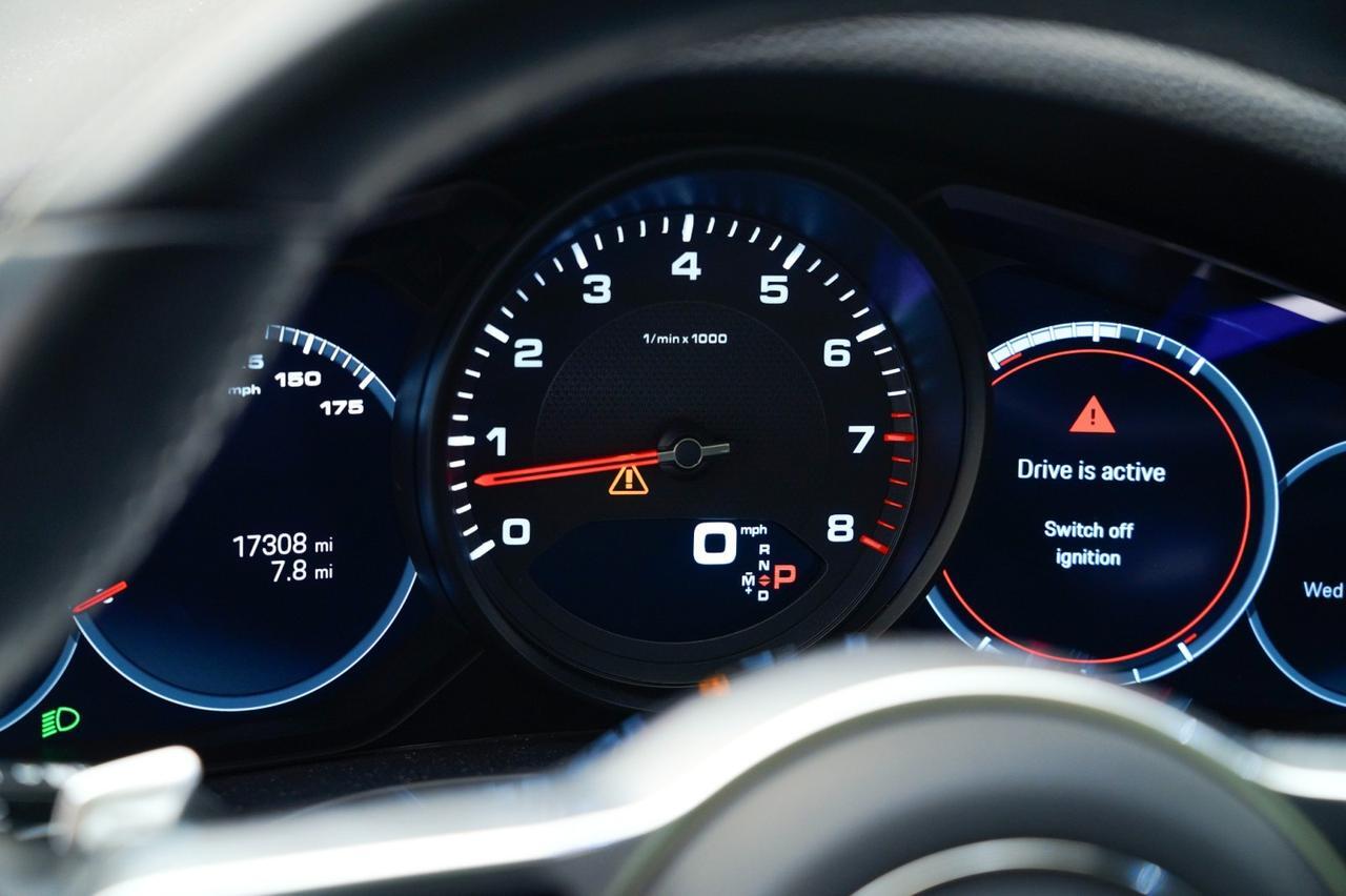 2023 Porsche Cayenne Coupe Pompano Beach FL