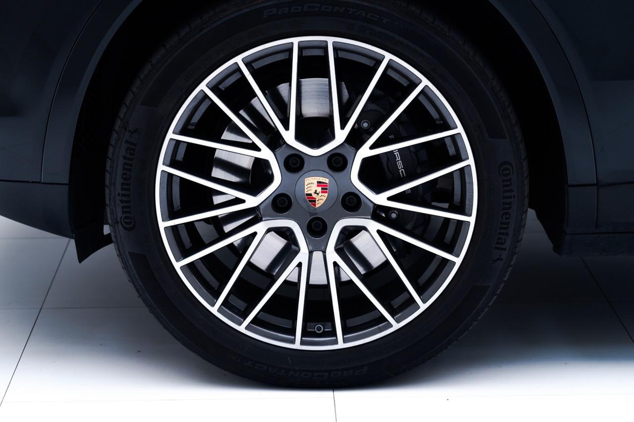 2023 Porsche Cayenne Coupe Pompano Beach FL