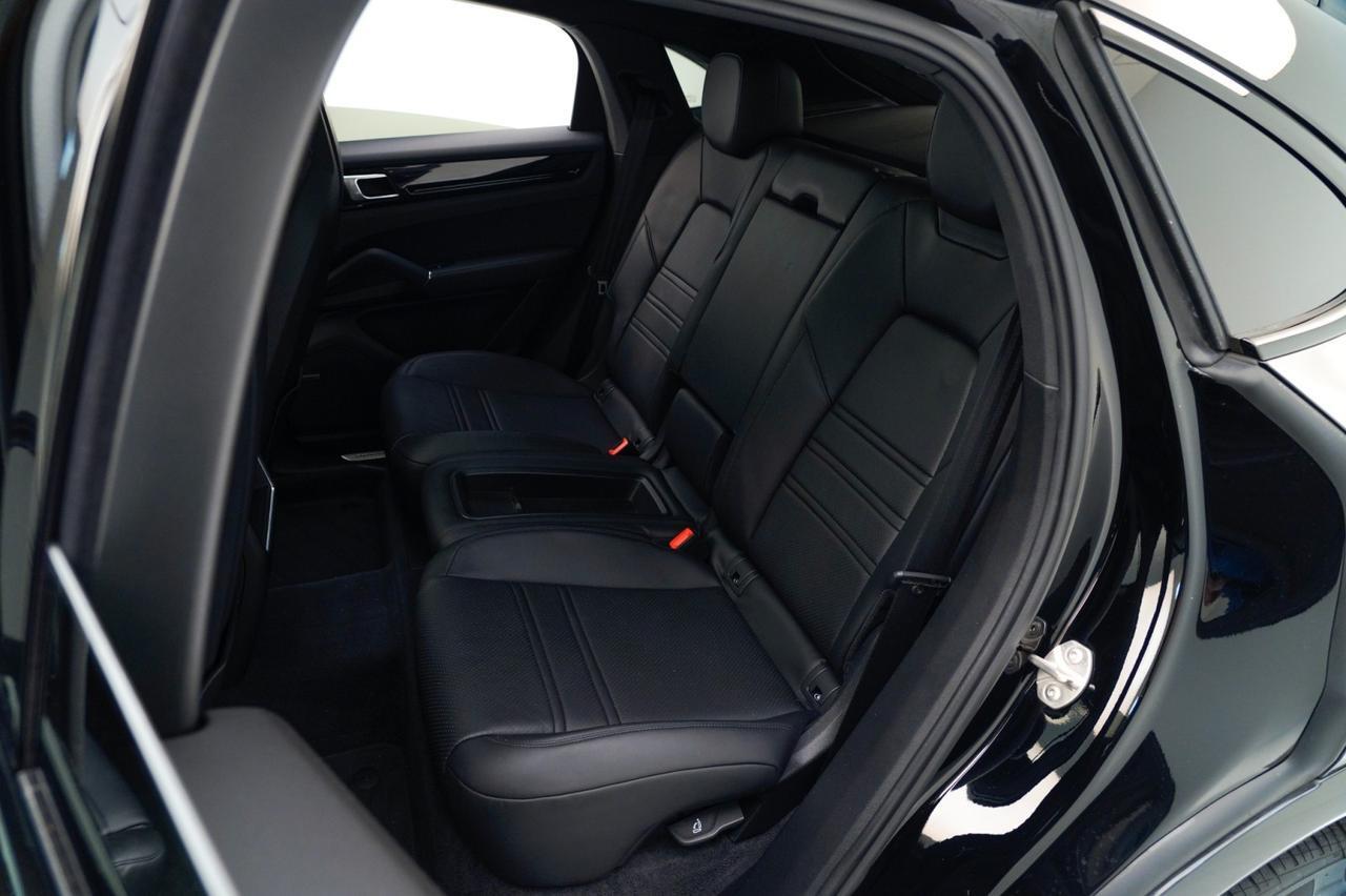 2023 Porsche Cayenne Coupe Pompano Beach FL