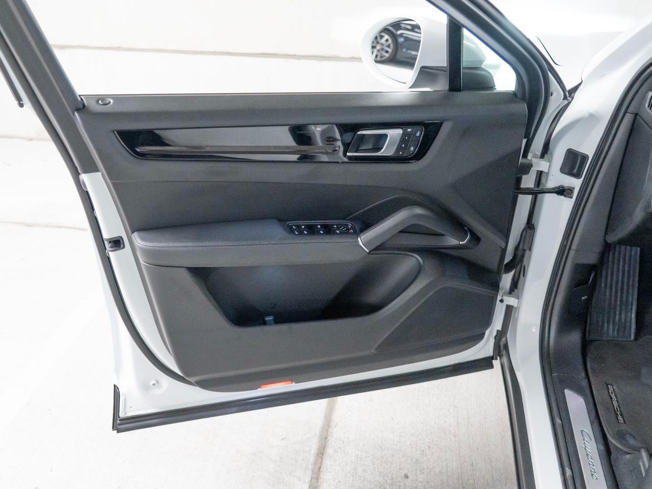 2023 Porsche Cayenne Coupe Pompano Beach FL