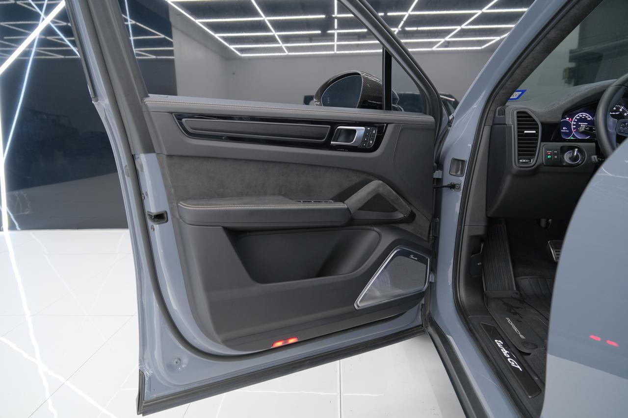 2023 Porsche Cayenne Coupe Turbo GT Miami FL