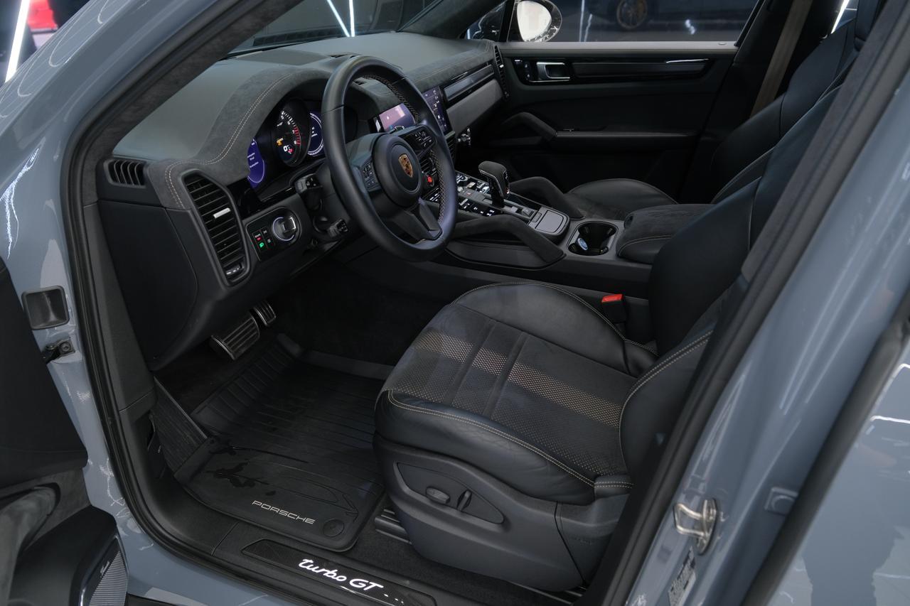 2023 Porsche Cayenne Coupe Turbo GT Miami FL