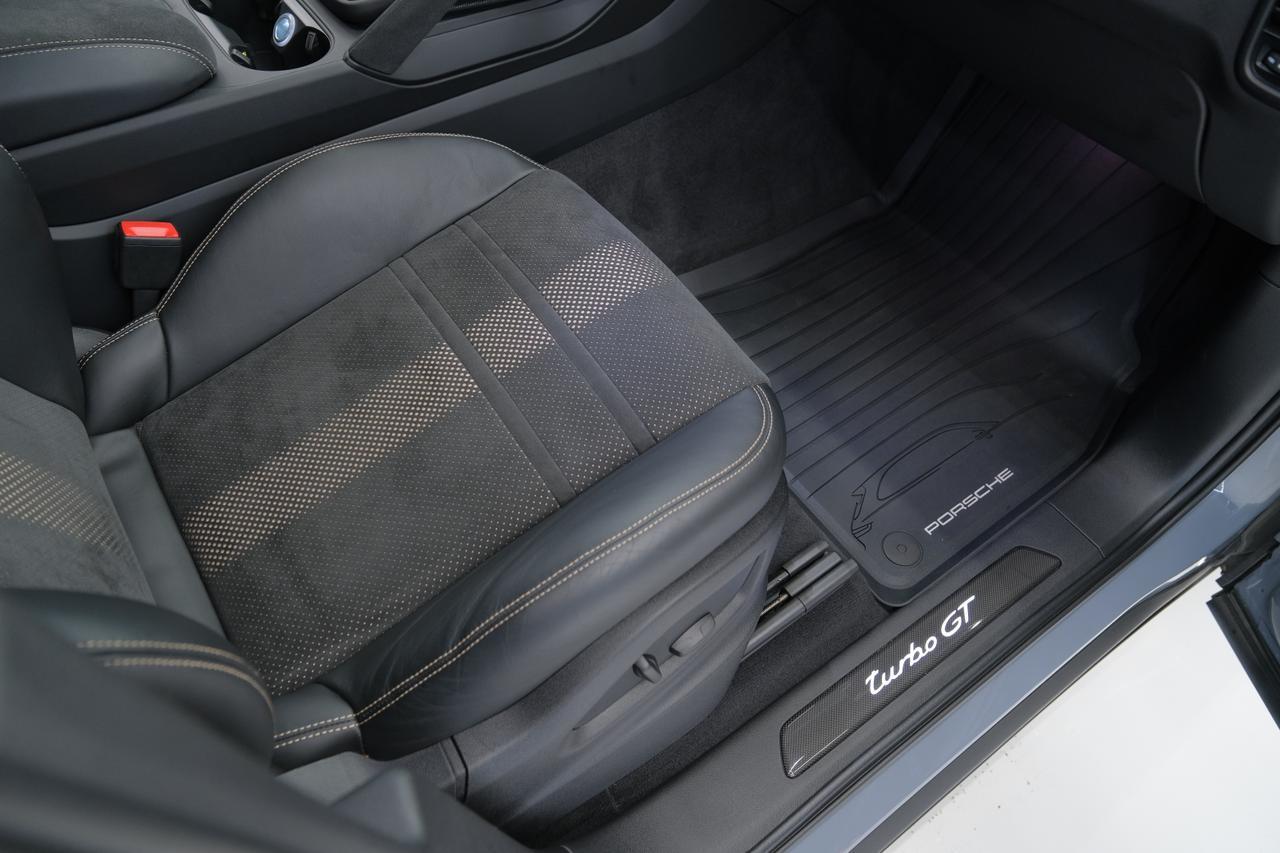 2023 Porsche Cayenne Coupe Turbo GT Miami FL