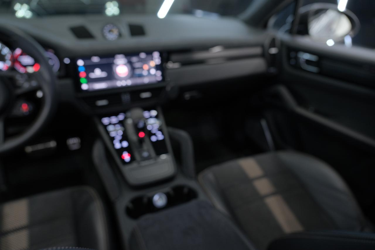 2023 Porsche Cayenne Coupe Turbo GT Miami FL
