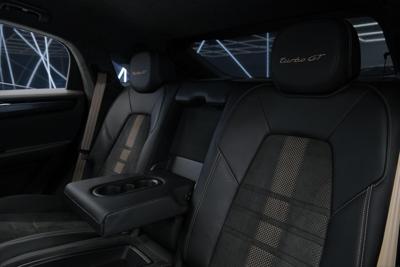 2023 Porsche Cayenne Coupe Turbo GT Miami FL